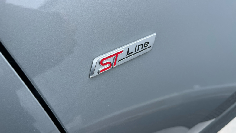 Ford Puma 1.0 EcoBoost Hybrid mHEV ST-Line X 5dr Petrol Hatchback